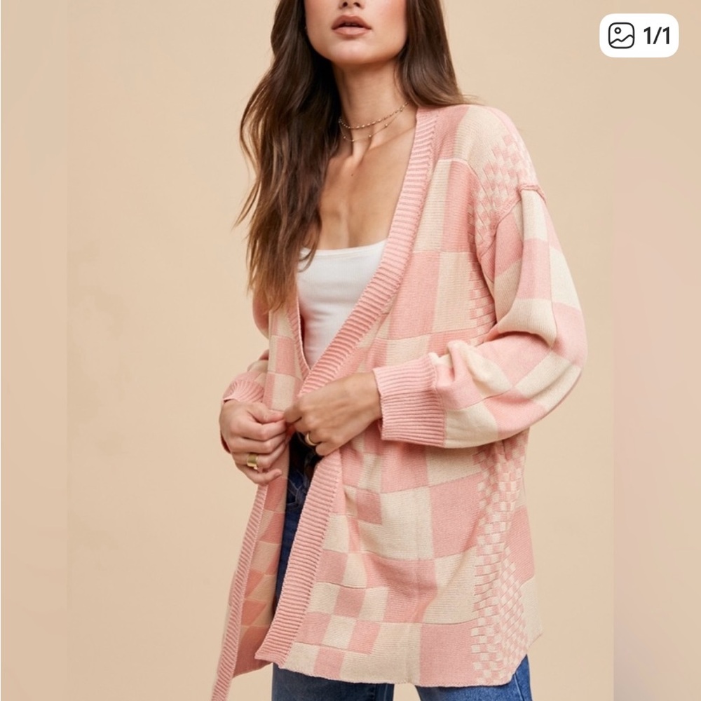 Annie Pink and Cream Checkered Cardigan EUC